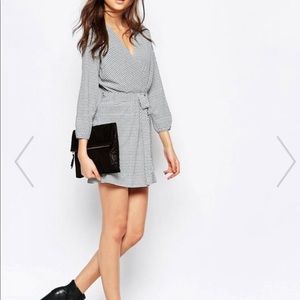 Vero Moda Tall Wrap Tie Waist Dress